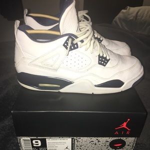 Jordan Retro 4 legend Blue **firm price**